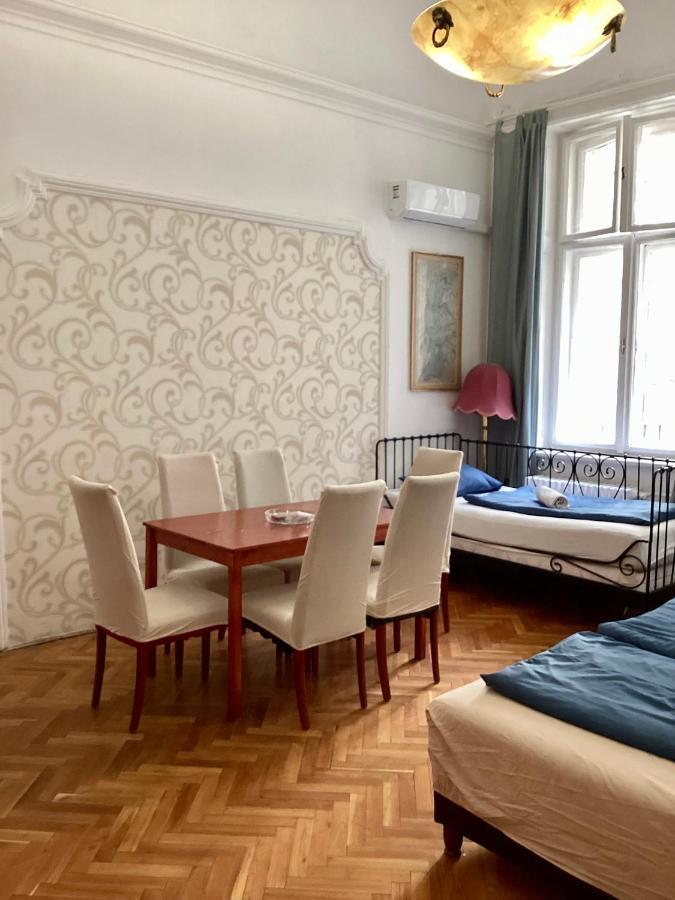 Central Apartments Of Budapest Esterno foto